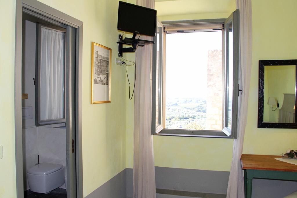 ماليانو إن توسكانا Locanda Delle Mura Anna De Croy المظهر الخارجي الصورة